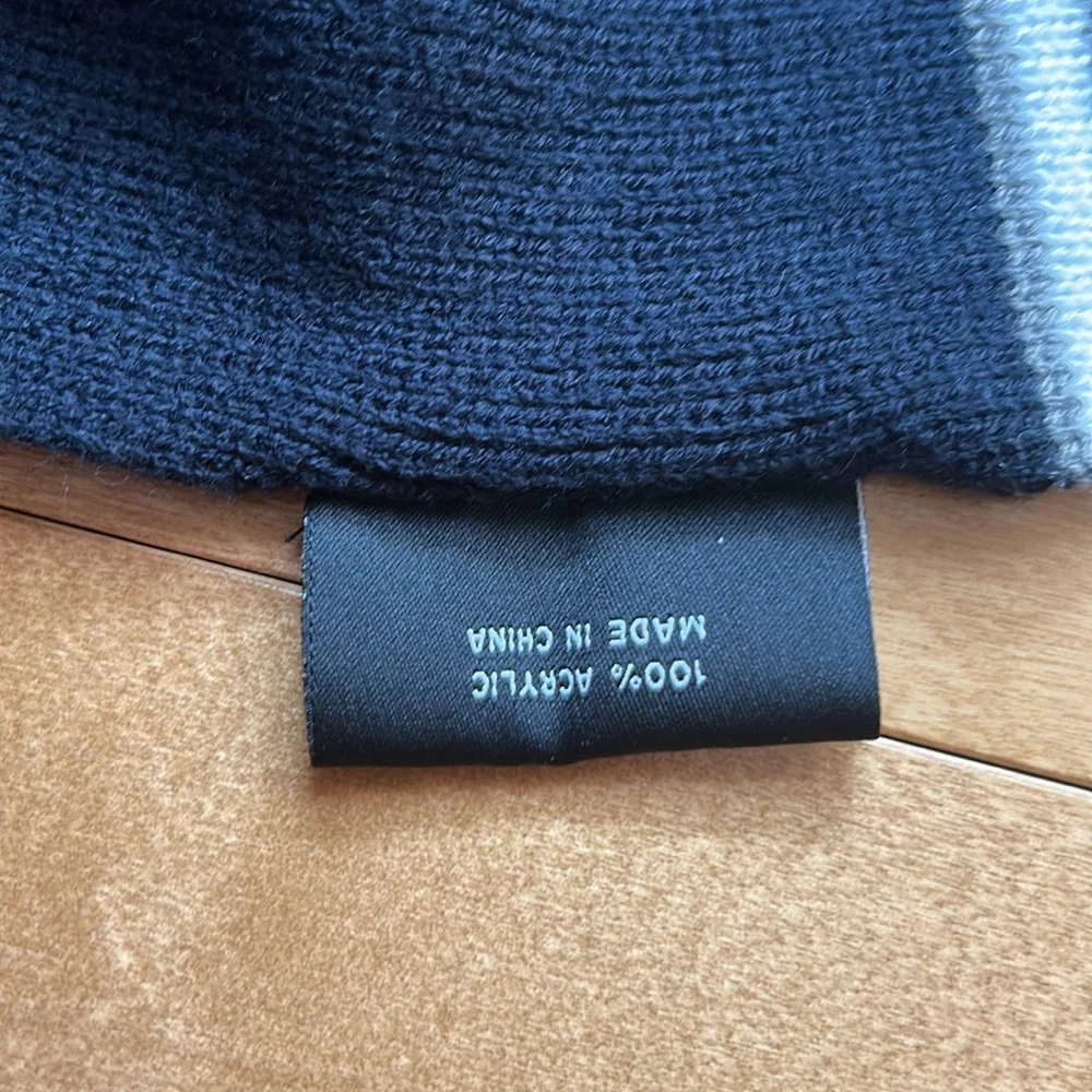 Penn State Scarf - Picture 5 of 5